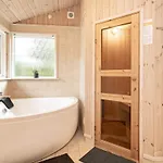 4 Star Holiday Home In Albaek بيت للعطل Ålbæk