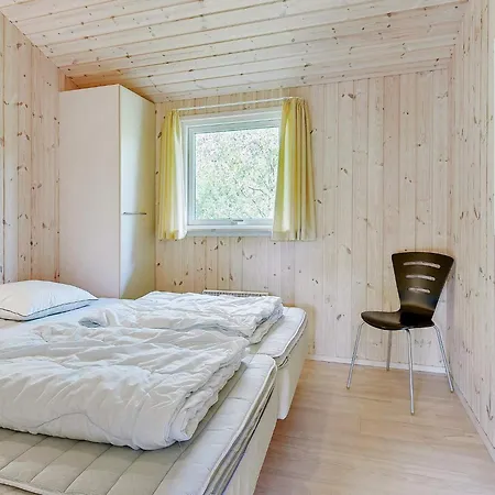 4 Star In Ferienhaus *