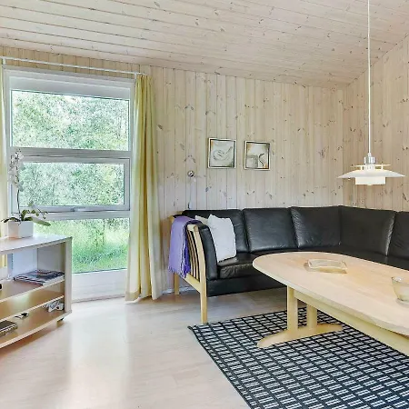 8 Person In Lb K Ålbæk